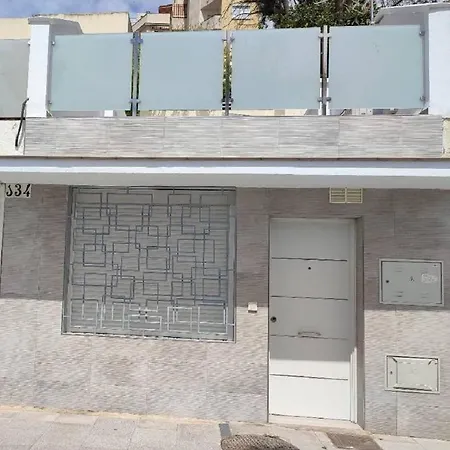 Loft Con Solarium En Carihuela 公寓 *